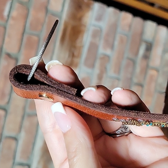 UPCYCLED SOUTHWESTERN BEADED KEYCHAIN - Picture 3 of 6